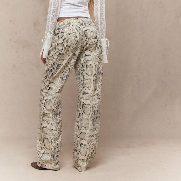 Multicolor Casual Women's Western Snake Print Wide Leg Jeans - Picture 2 of 4